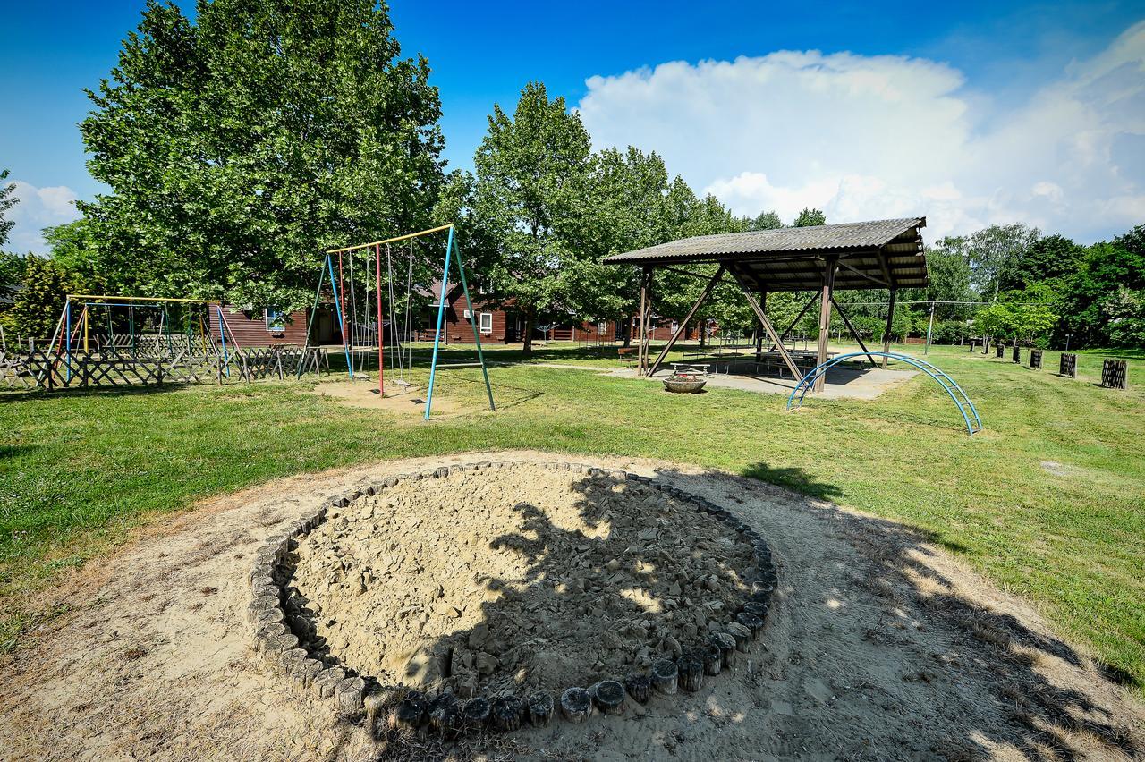 Oliver Inn Balatonlelle Zewnętrze zdjęcie