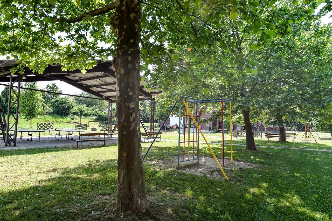 Oliver Inn Balatonlelle Zewnętrze zdjęcie